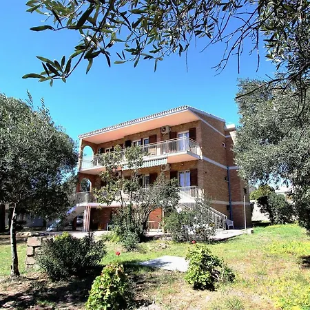 Apartment Giardino Sa Tiacca *